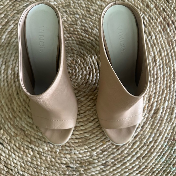 VINCE Allison Leather Peep-Toe Mule, Nude Size 9.5 - Picture 3 of 8